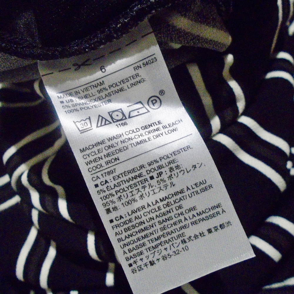 BANANA REPUBLIC NWT Sleeveless Knit Crepe Stripe Jumpsuit - Picture 6 of 9